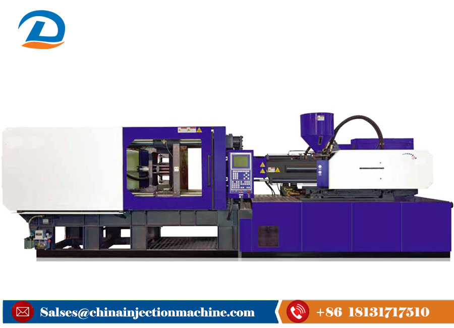 Automatic Plastic Injection Molding Machinery